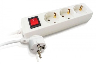 Удлинитель универсальный PC PET 5м 3 розетки белый AP02001K-5