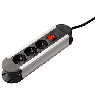 Удлинитель Hama H-47855 сет.Pro-S 30S с выкл.3 р."защита от детей"1.5 м 3500 Вт 220-240В/50-60Гц/16А