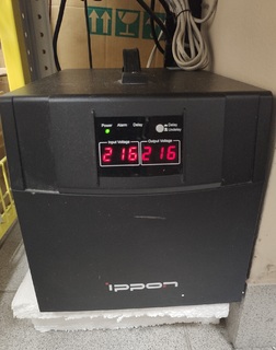 Б/У Стабилизатор напряжения Ippon AVR-3000 3000Вт 3000ВА (Гарантия 14 дней)