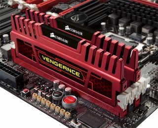 Память DDR3 8192Mb 1600MHz Corsair (CMZ8GX3M2A1600C9R) DIMM RTL 2x4GB 9-9-9-24